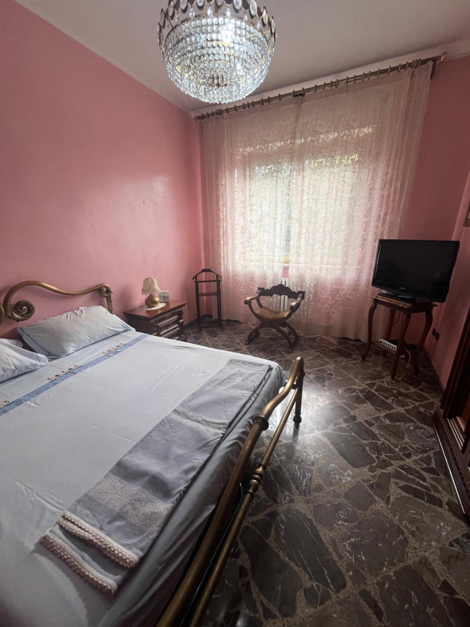 La Casa Di Anna Apartment Brindisi Bagian luar foto